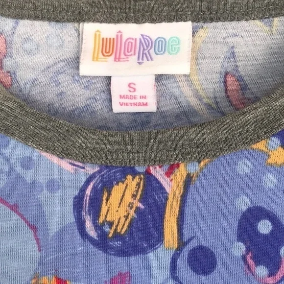 LuLaRoe Disney Mickey Minnie Print Randy Raglan Top Small - Picture 6 of 9